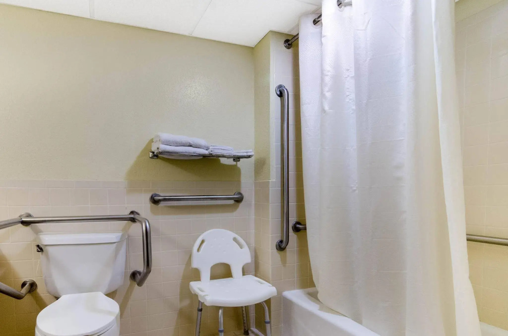Econo Lodge Emporia