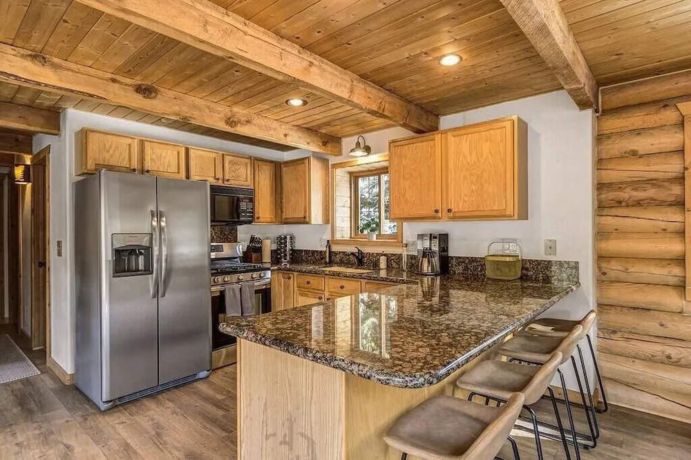 Warm And Luxurious Private Breckenridge Cabin Retreat W Hot Tub Blue River Hideaway By Boutiq