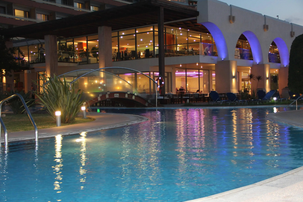 Oceanis Beach Hotel