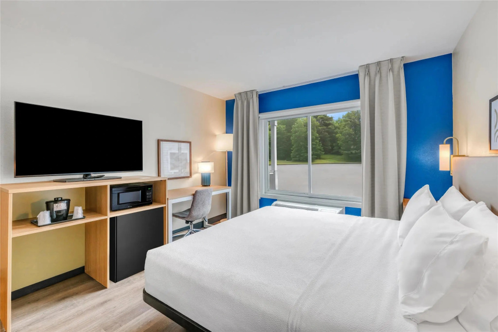 Spark by Hilton Brunswick