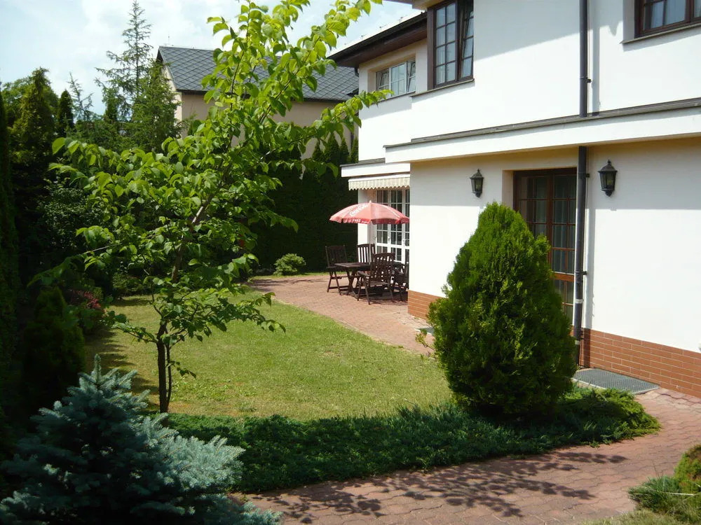 City Garden Apartments & Wellness