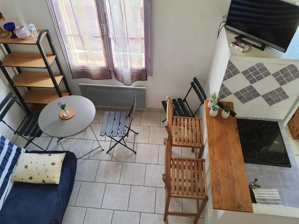 Beau duplex lumineux avec aperçu mer
