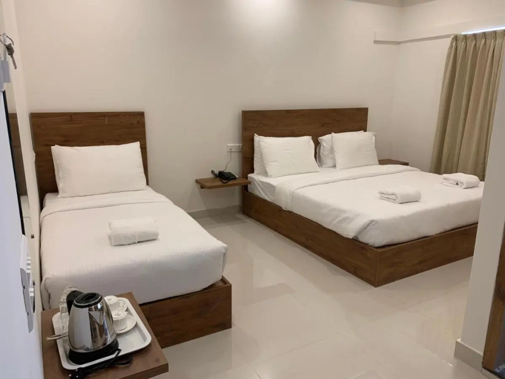 Hotel Airport City