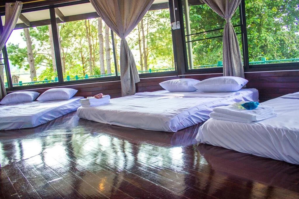 Bird Land Resort