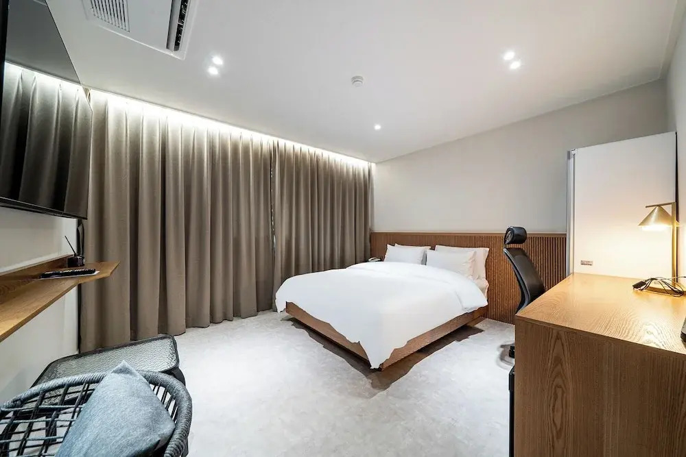 Brown Dot Hotel Hot Spring Yuseong