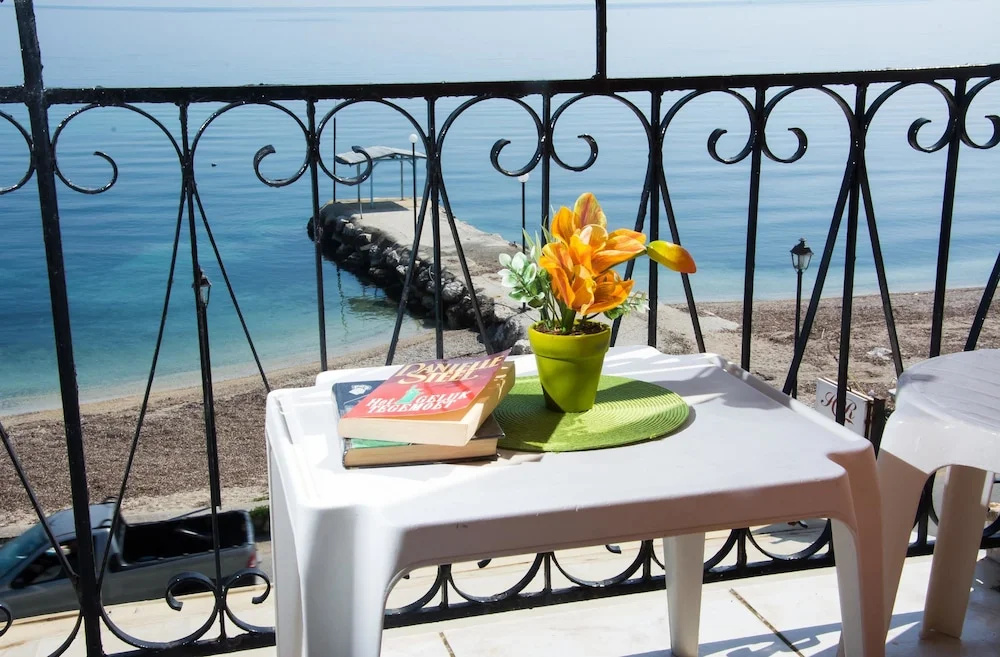 Riviera Beach Hotel