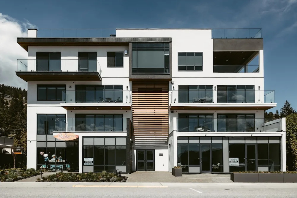 Peachview Suites