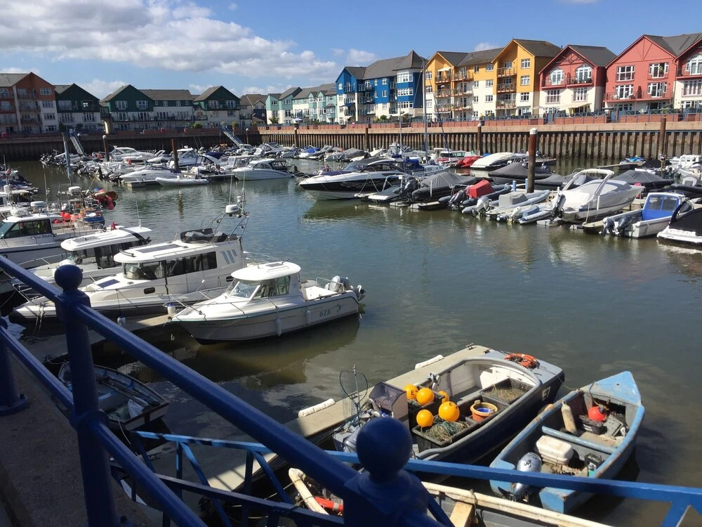 Modern 2 Bedroom Apartment in Central Exmouth