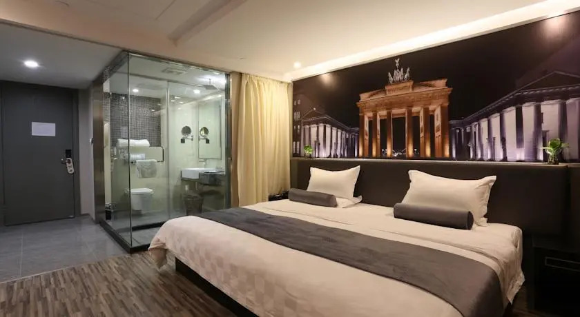 Fresh House Hotel