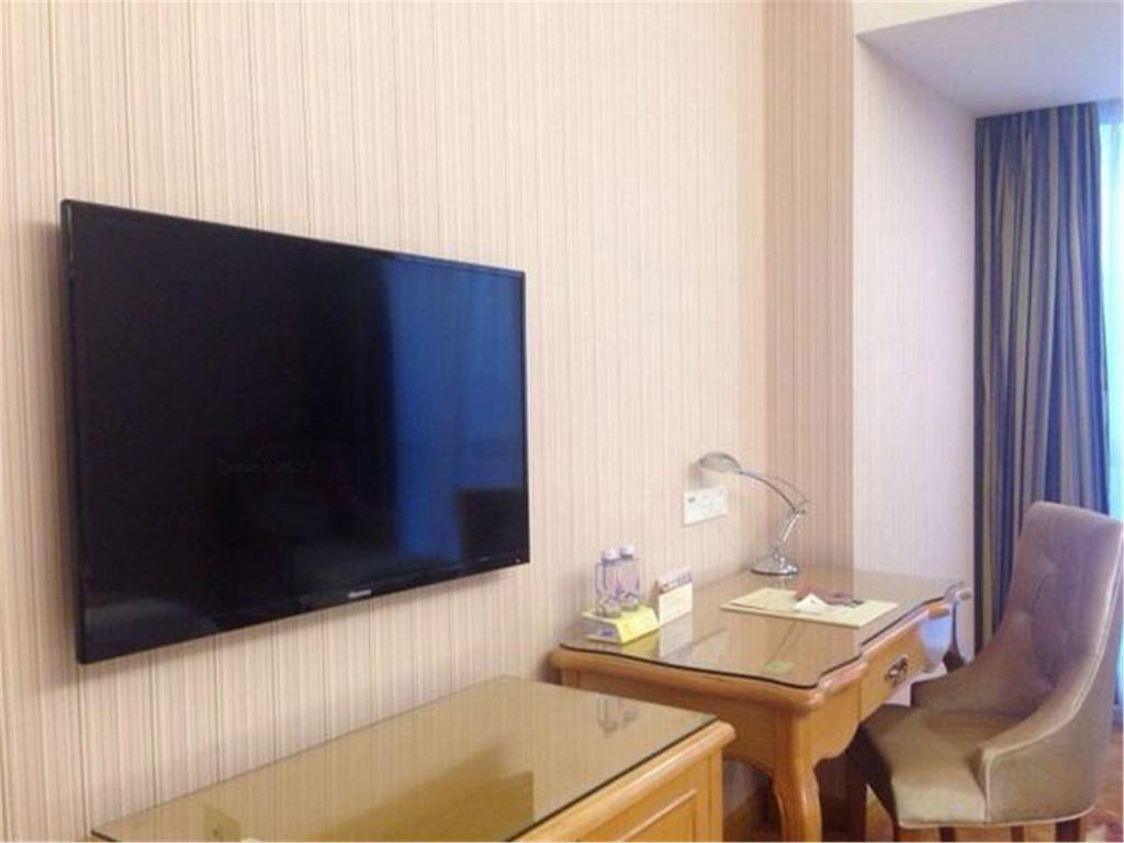 Vienna Hotel Dongguan Shatian Humen Port