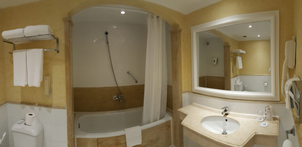 Отель JAZ Elite Casa Del Mar Beach