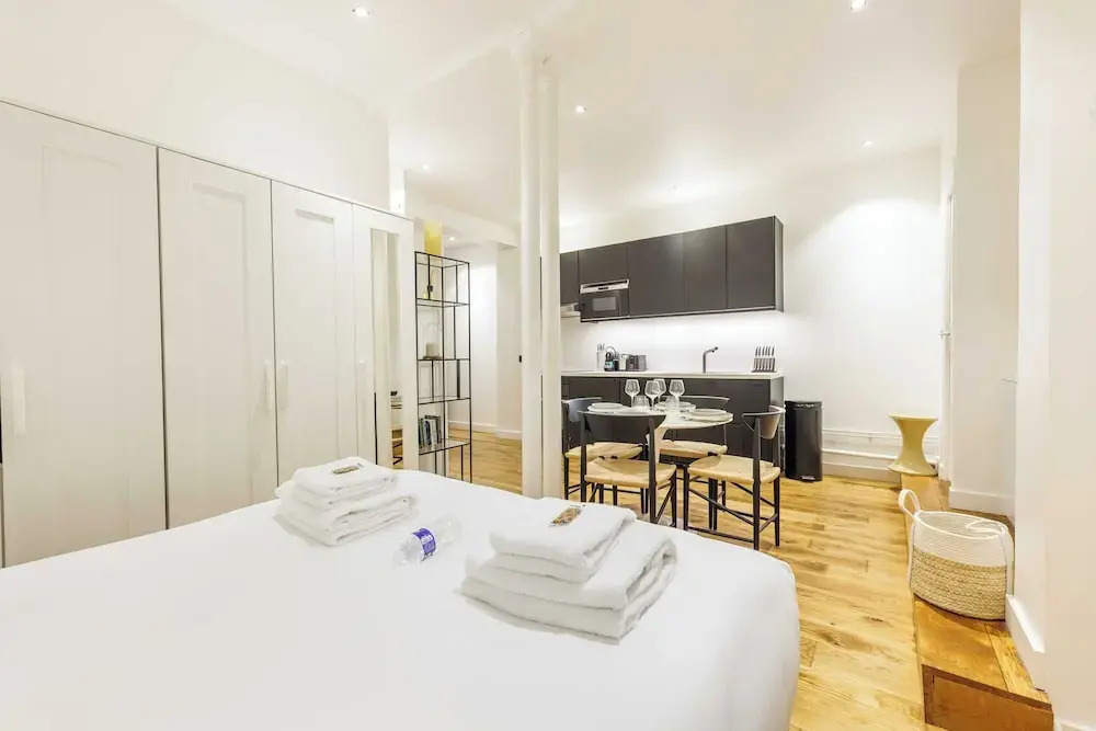Cosy Apartment - 1br/4p - Near Champs-elysees