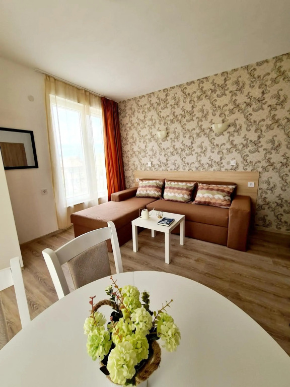 MIDA Apartment
