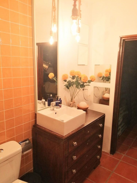 Beach House Babylon guest house with kitchenette and garden