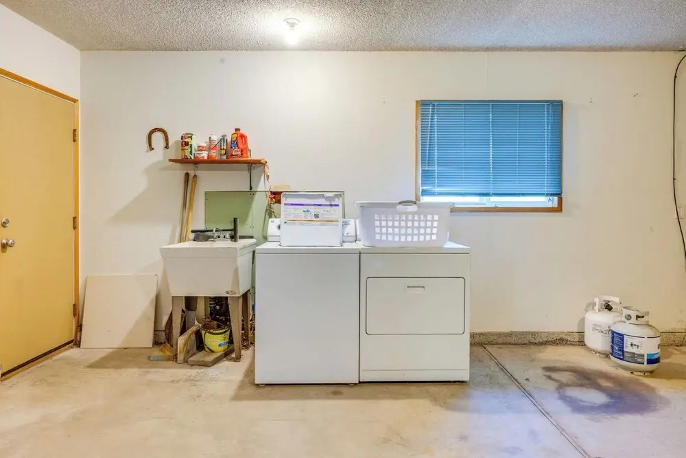 1/8 Mi to Neskowin Beach! Cozy Oregon Coast Home
