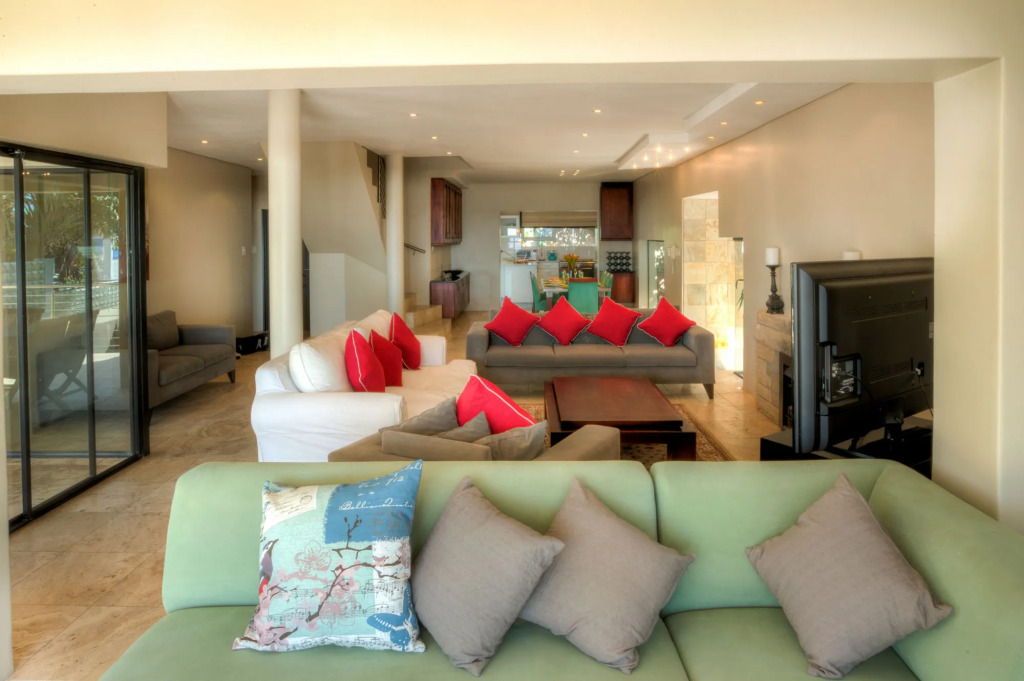 Bakoven Blue Villa with Ocean Views, Pool and No Load Shedding