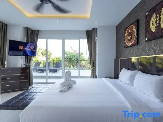 *Ocean View 4BR w/ Private Pool & Rooftop V179