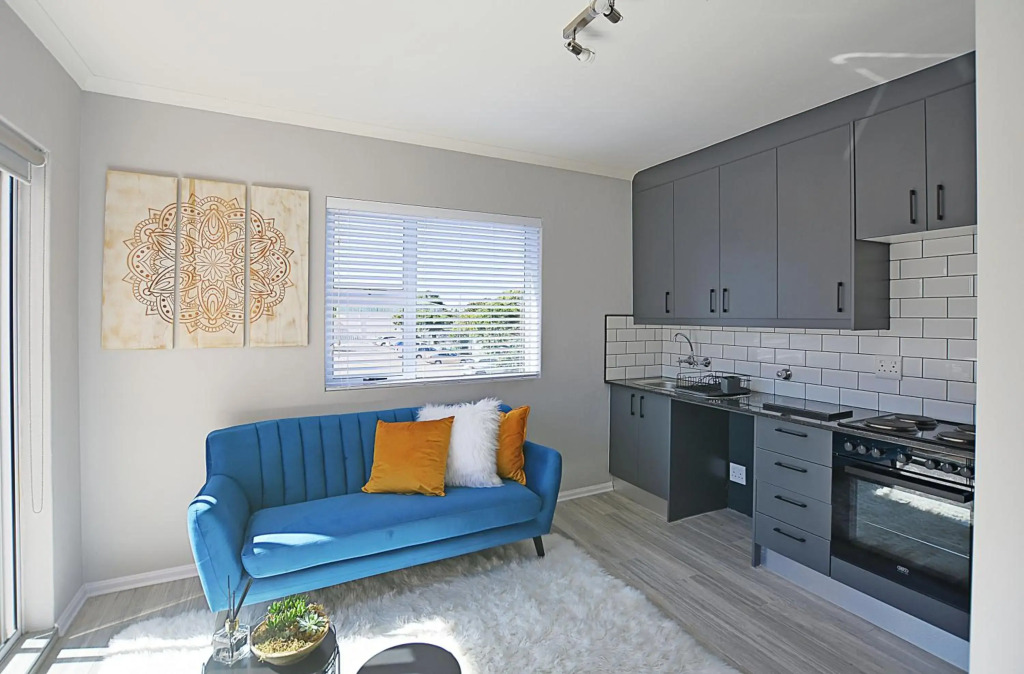 Modern Studio Apartment in Blouberg