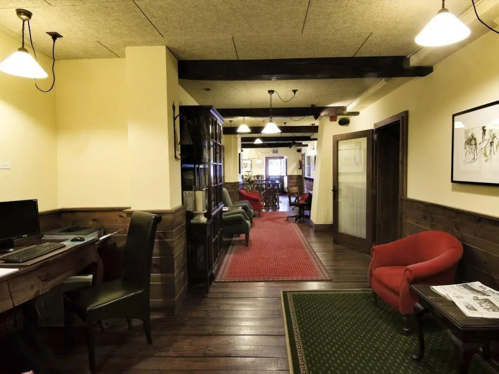 Hotel Virxe da Cerca by Pousadas de Compostela