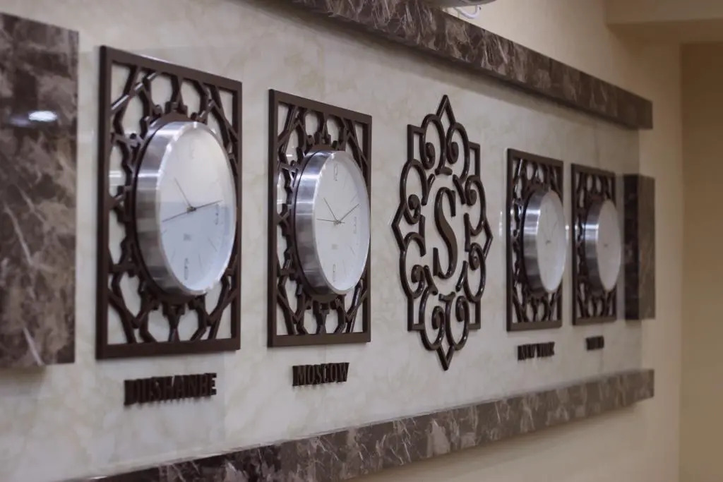 Отель Safir