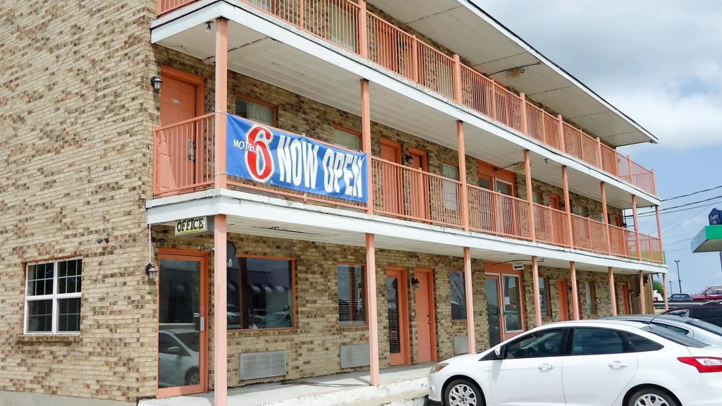 Motel 6-Rolla, MO