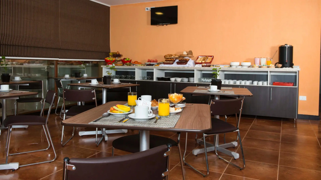 ARAMI HOTEL & LODGE