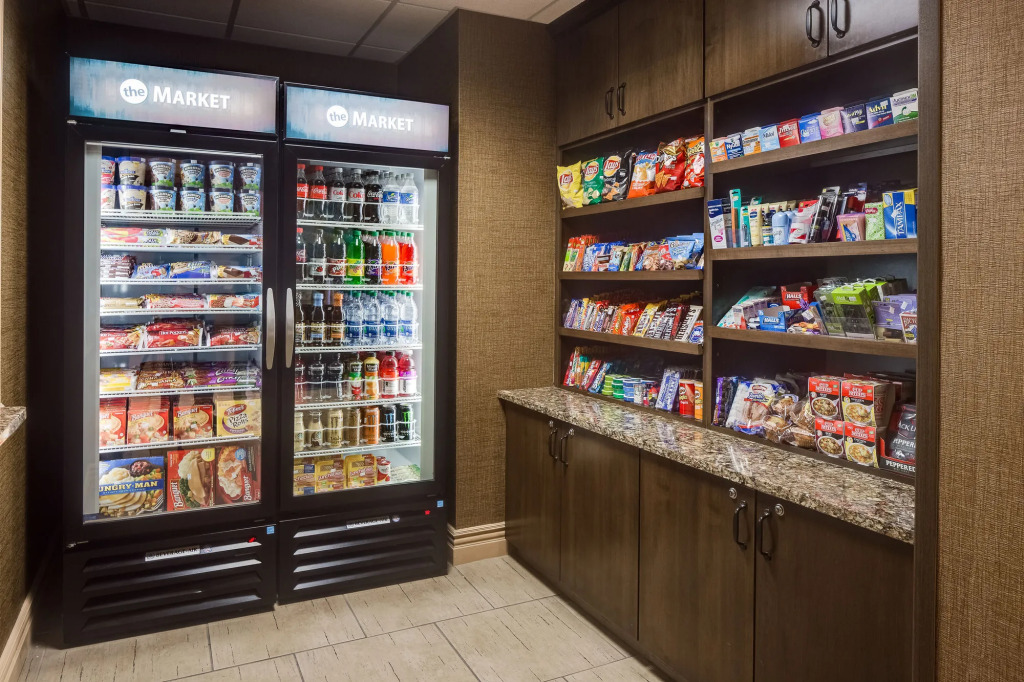 Holiday Inn Hotel & Suites Overland Park-West by IHG