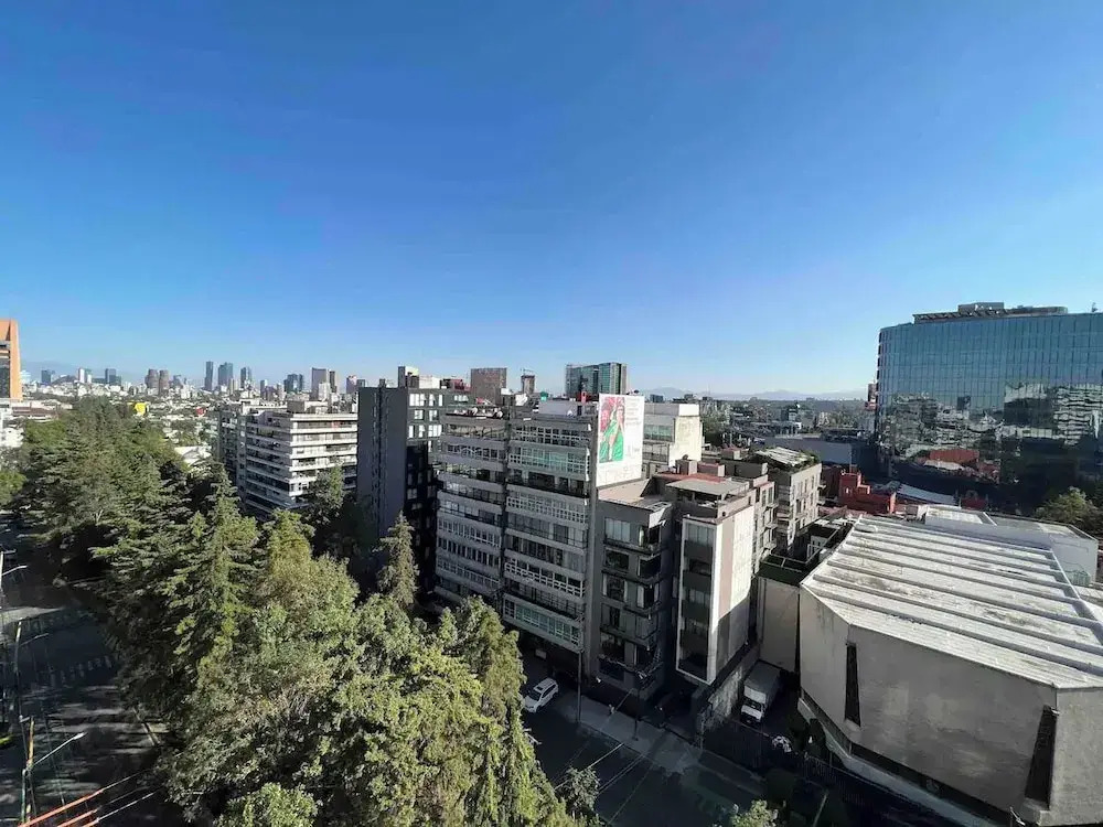 Posh Polanco Apts with Tv and Desk