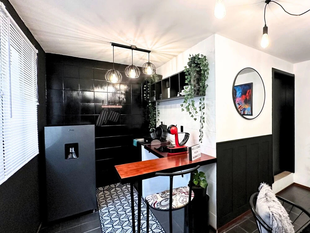 HOMSTY