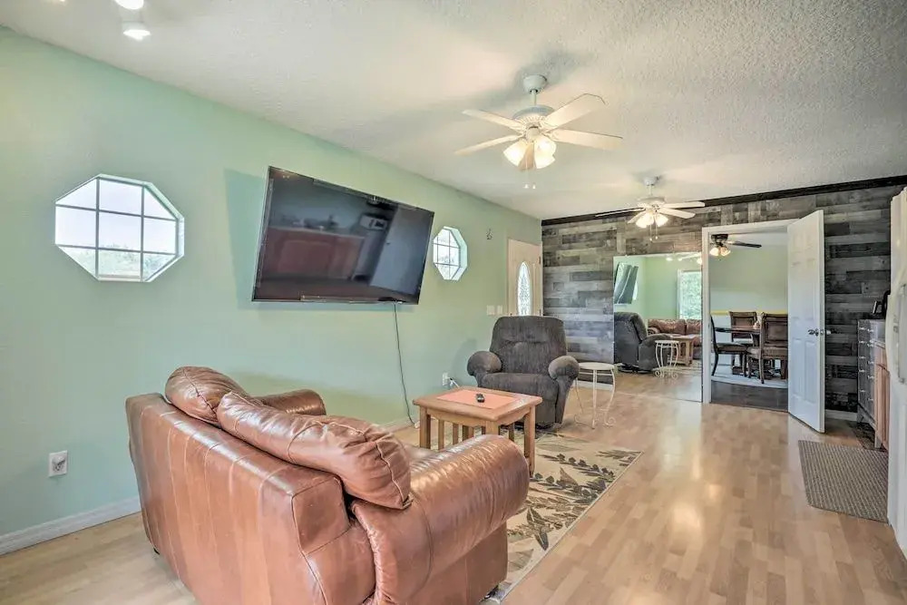 St Augustine Duplex w/ Yard ~ 5 Mi to Downtown!