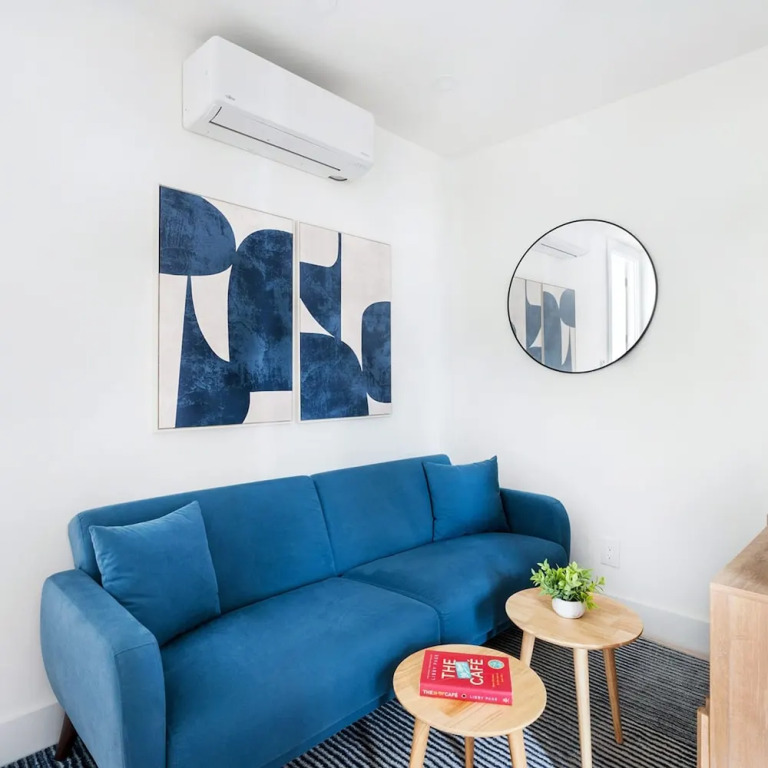 48-4fe 2BR Prime Midtown West