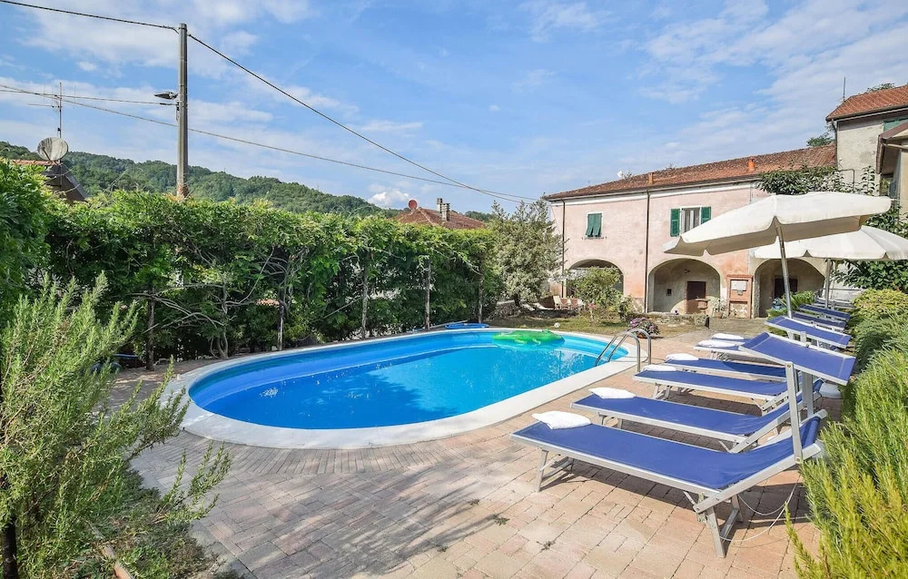 Amazing Home in Castagnetoli With 3 Bedrooms, Wifi and Outdoor Swimming Pool