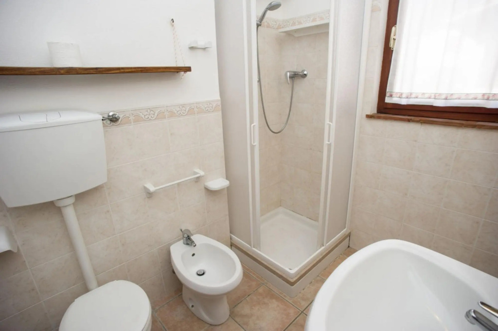 Apartment Two-room number 5 on the seafront of Morcone-MORCONE BILO N° 5