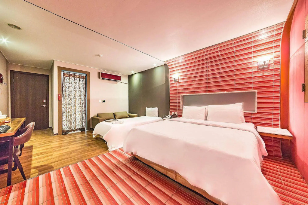Gallerya Hotel