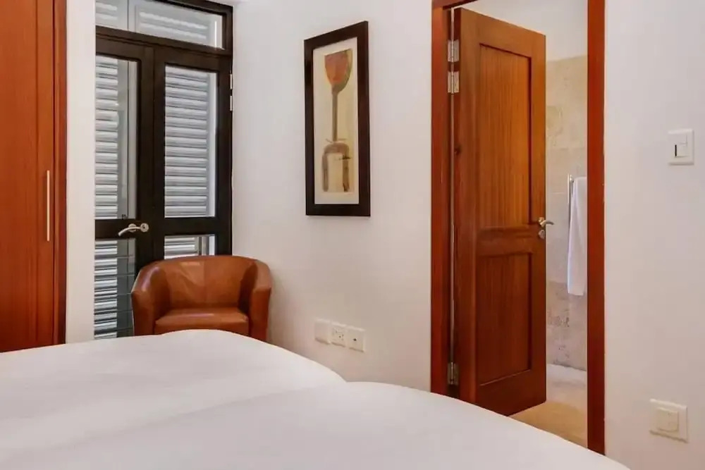 Secure Apartment in Camps Bay With Private Pool and Ocean Views Bali C