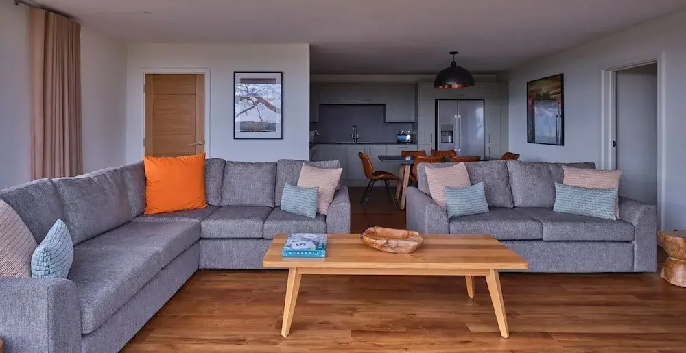 Valley View 3 Bedroom Lodge 2