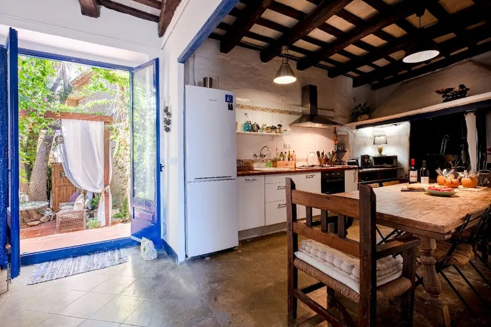 Beautiful Xvii House Close to Sitges