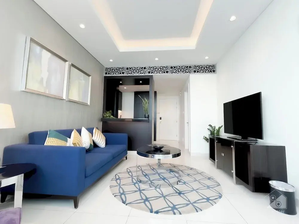 Cozy 1b With Balcony in Business Bay
