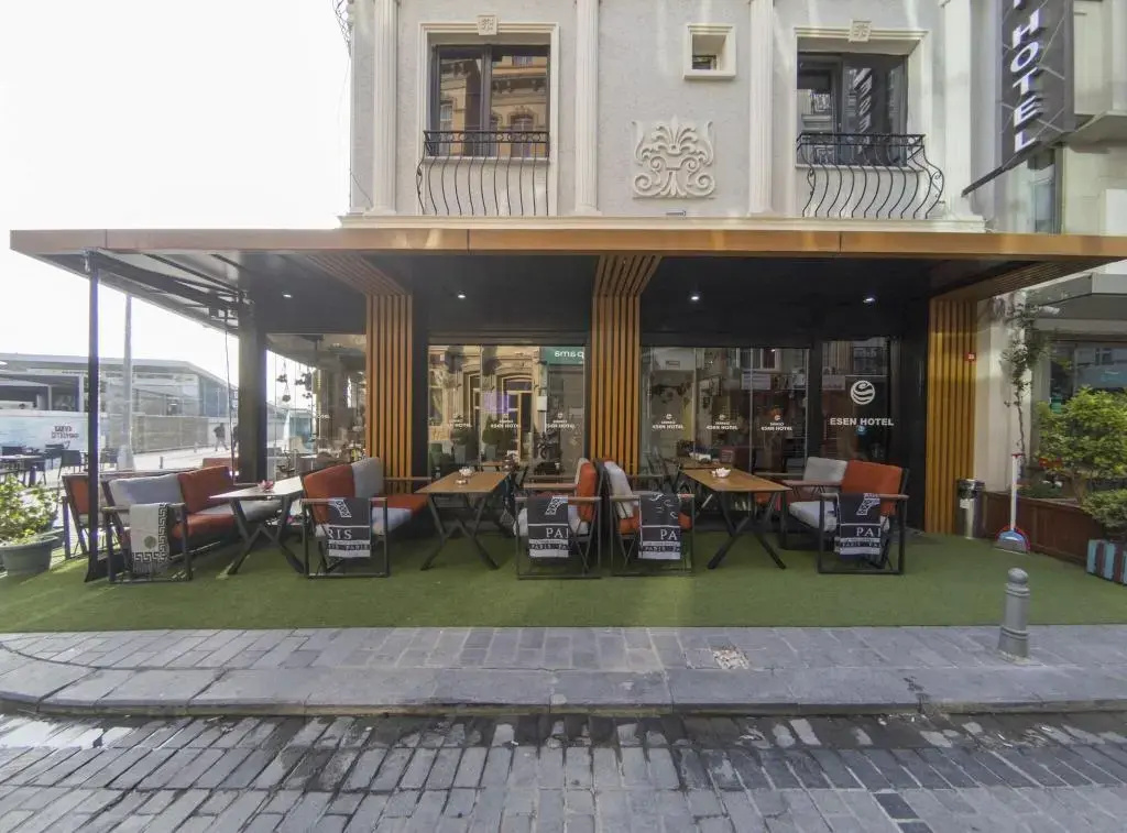 Grand Esen Hotel