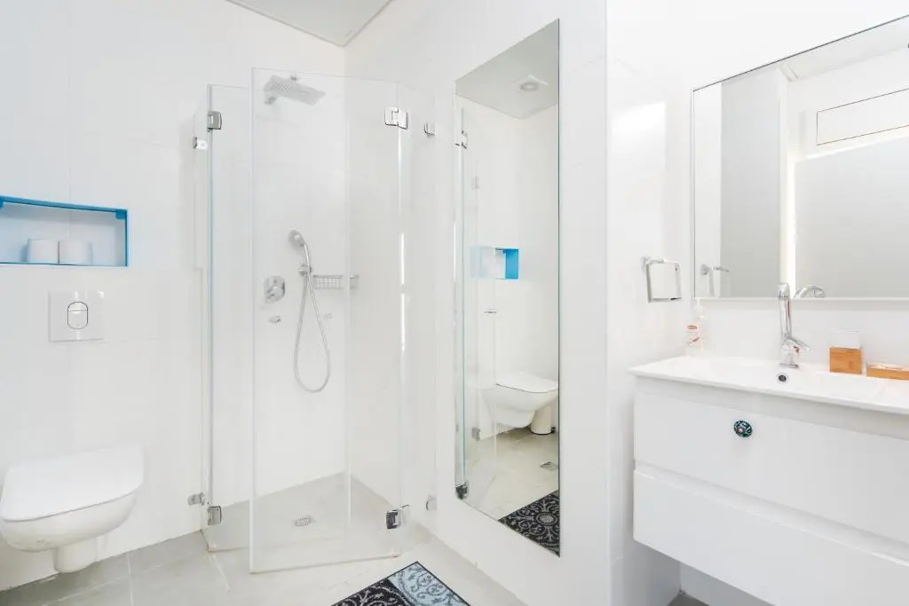 Stunning 1Bd w/ Balcony by Sea N' Rent