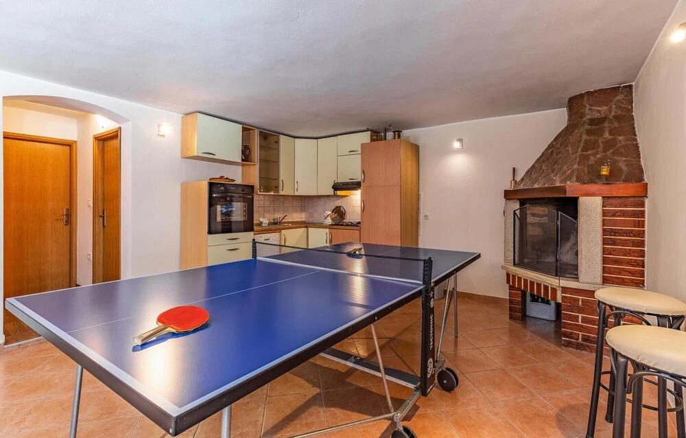 Nice Home in Banjole With Wifi and 1 Bedrooms