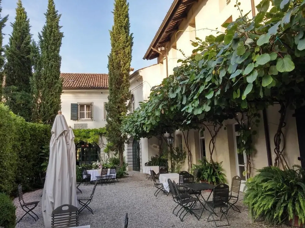 Villa di Tissano