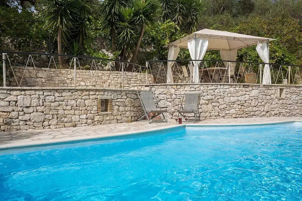 Chryssa Villa - Sun - Splashed Romantic