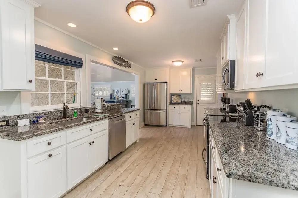 619 Bartow Street by Hodnett Cooper