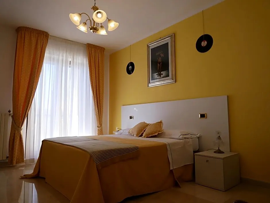 Donna Nicla B&B