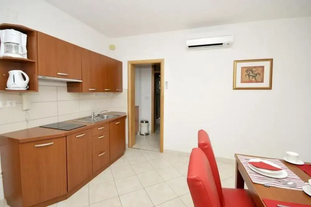 Apartments Villa Moonlight - Standard One Bedroom Apartment with Balcony Alice