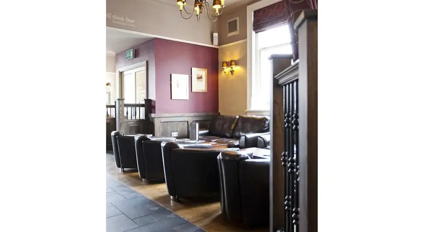Station lounge