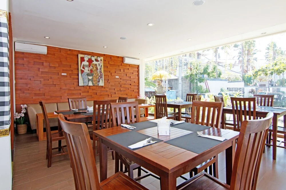 Seminyak Lagoon All Suites Hotel