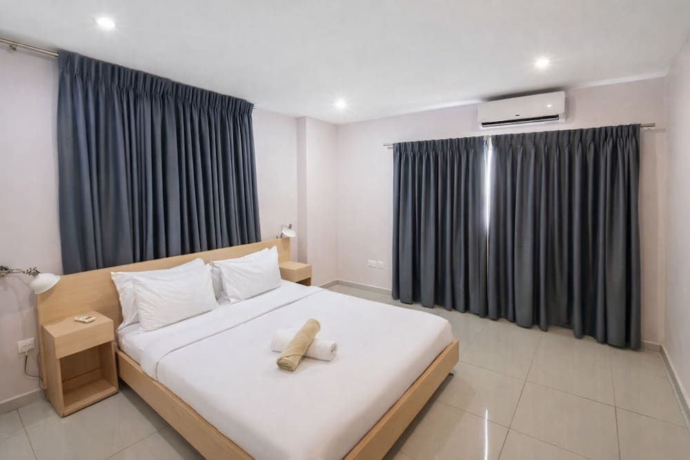 The Gallery Luxury Suites CPG