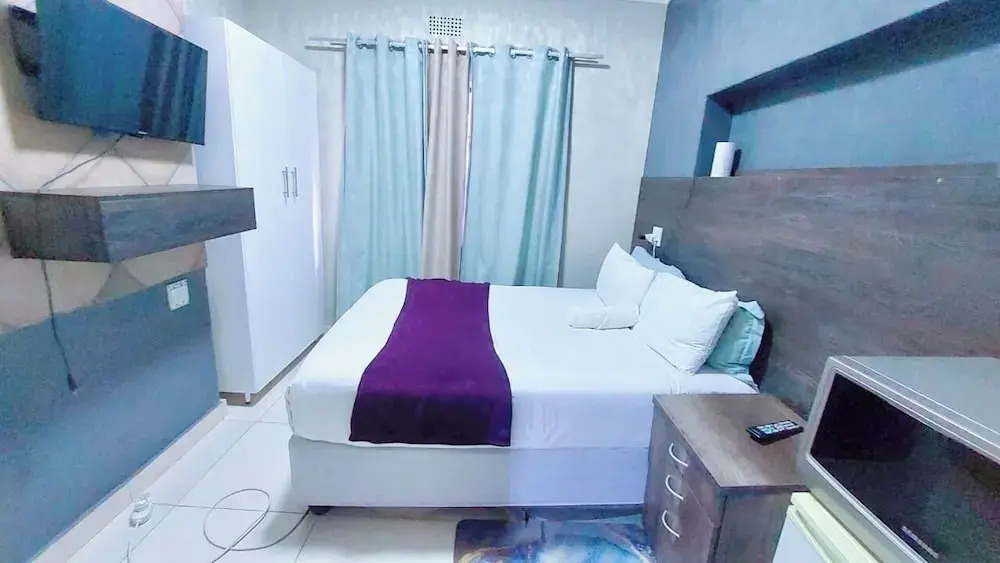 Latona Guest House & Spa